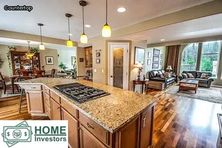 should i remodel my kitchen before selling